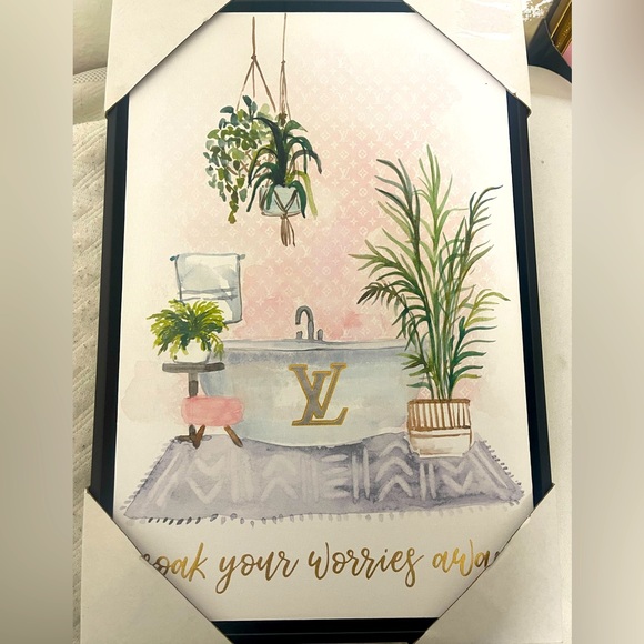 Other - Lux bathroom scene wall art lv